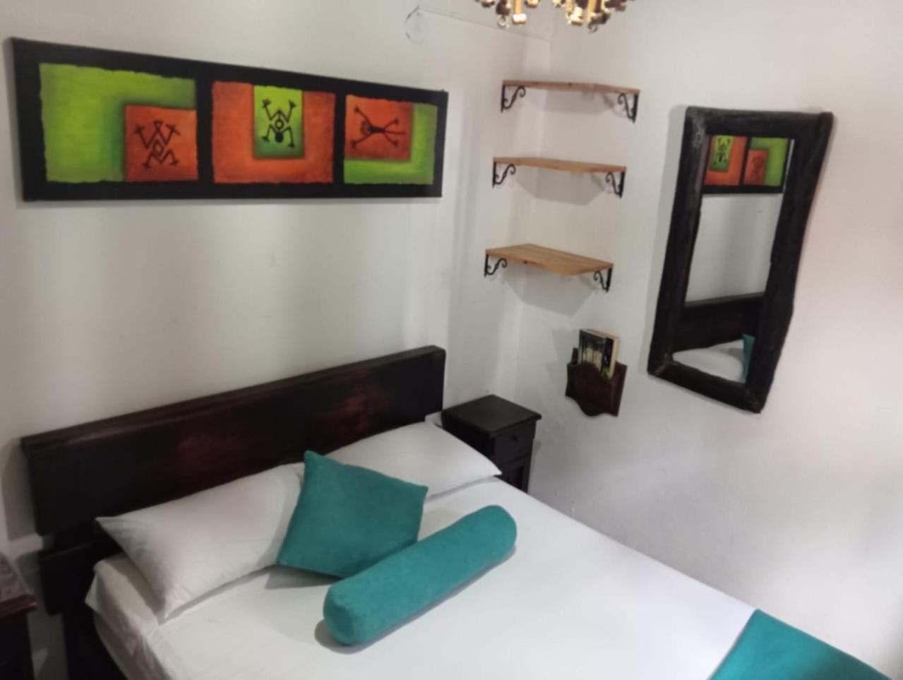 Santander Aleman Hostel San Gil Exterior foto