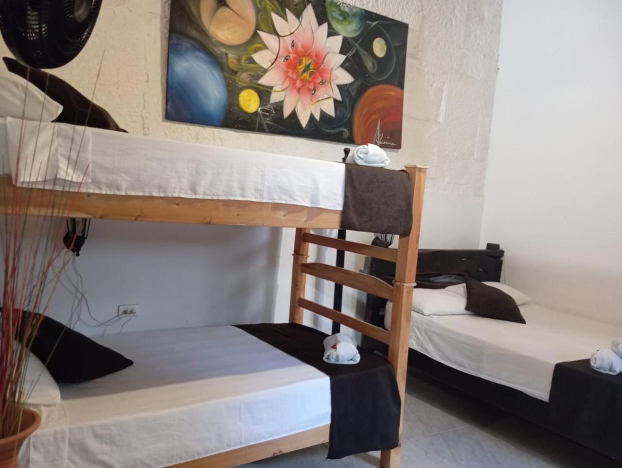 Santander Aleman Hostel San Gil Exterior foto